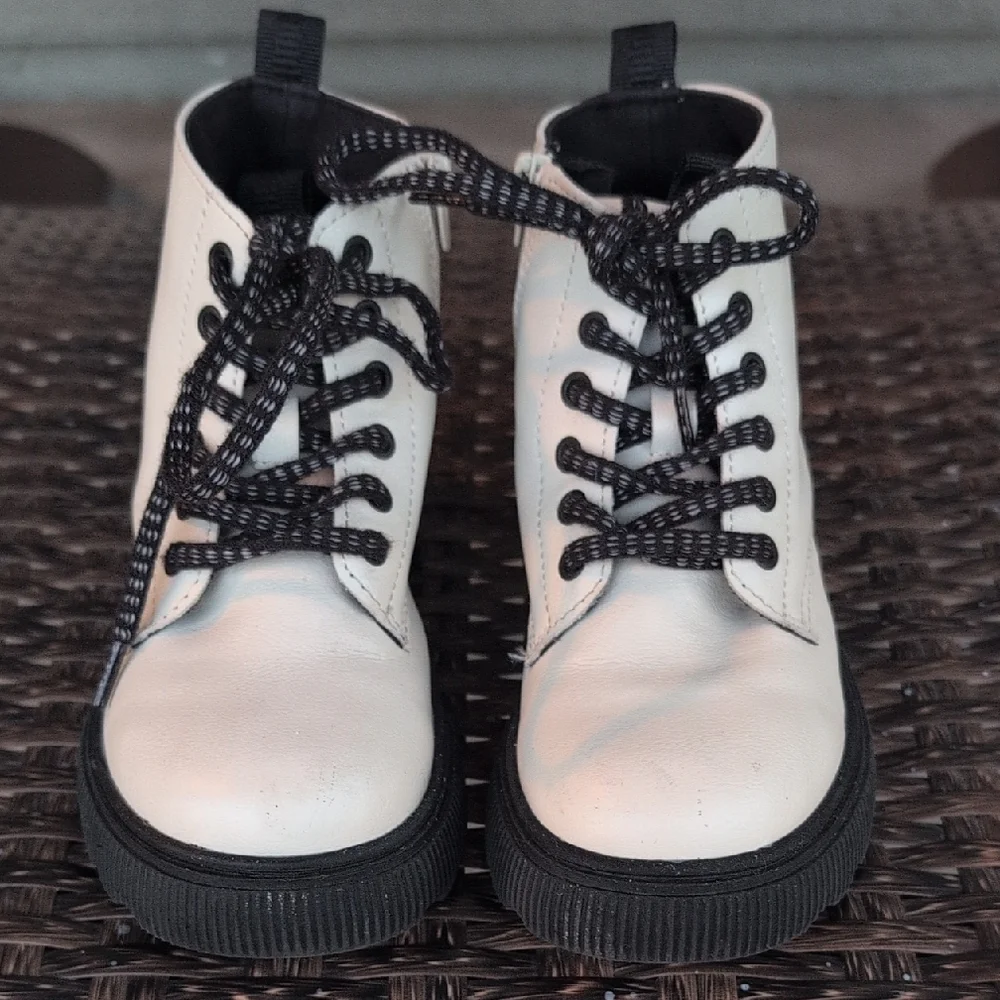 Zara Kids Chunky Lace-up Boots - Picture 4 of 6